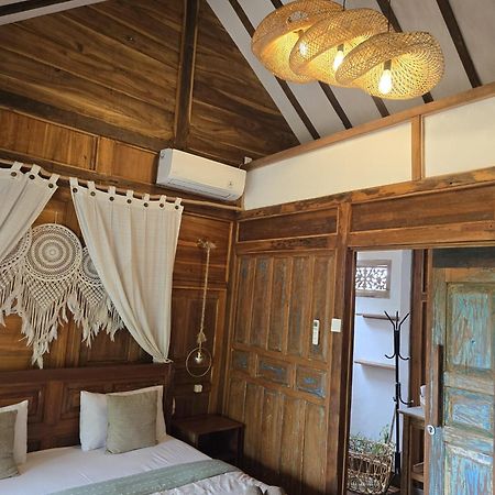 Little Elephant Cottage Gili Trawangan Exteriör bild