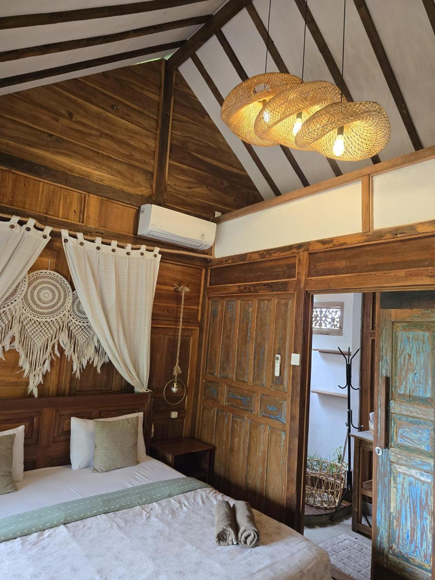 Little Elephant Cottage Gili Trawangan Exteriör bild